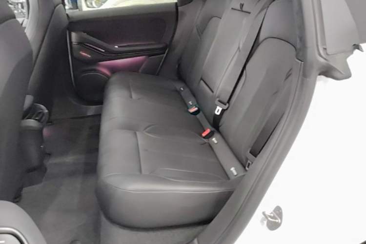 Used Nio ET5T 2024 100kWh Touring Left Rear Seat