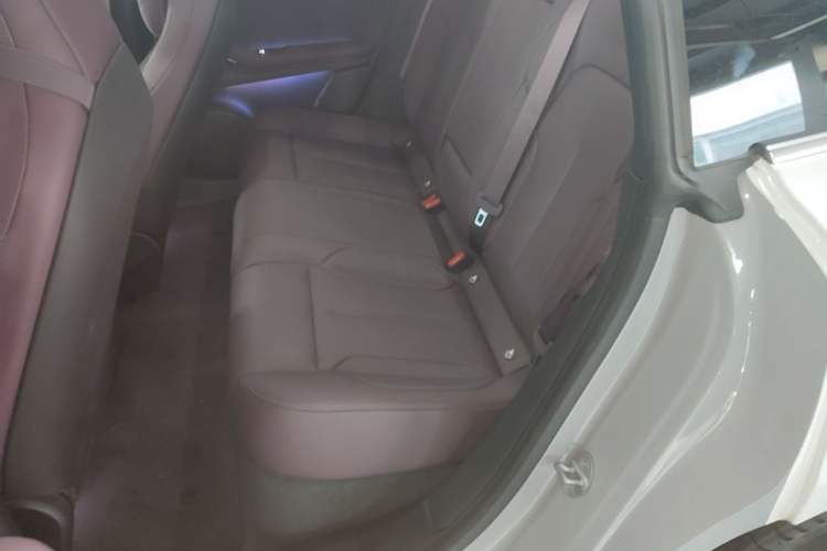 Used Nio ET5T 2024 75kWh Touring Left Rear Seat