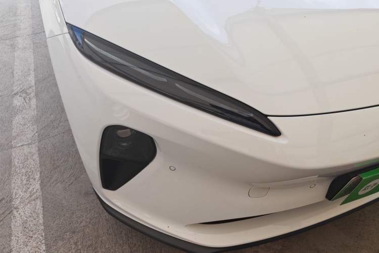 Used Nio ET5T 2024 75kWh Touring Right Front Headlight