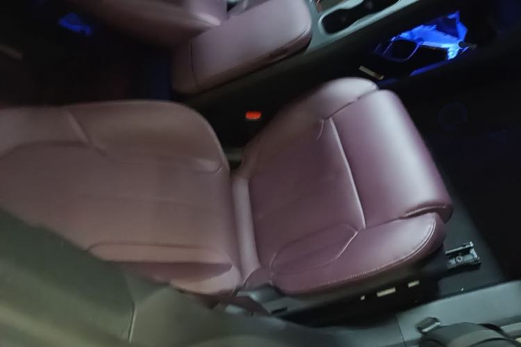 Used Nio ET5T 2024 75kWh Touring Right Front Seat