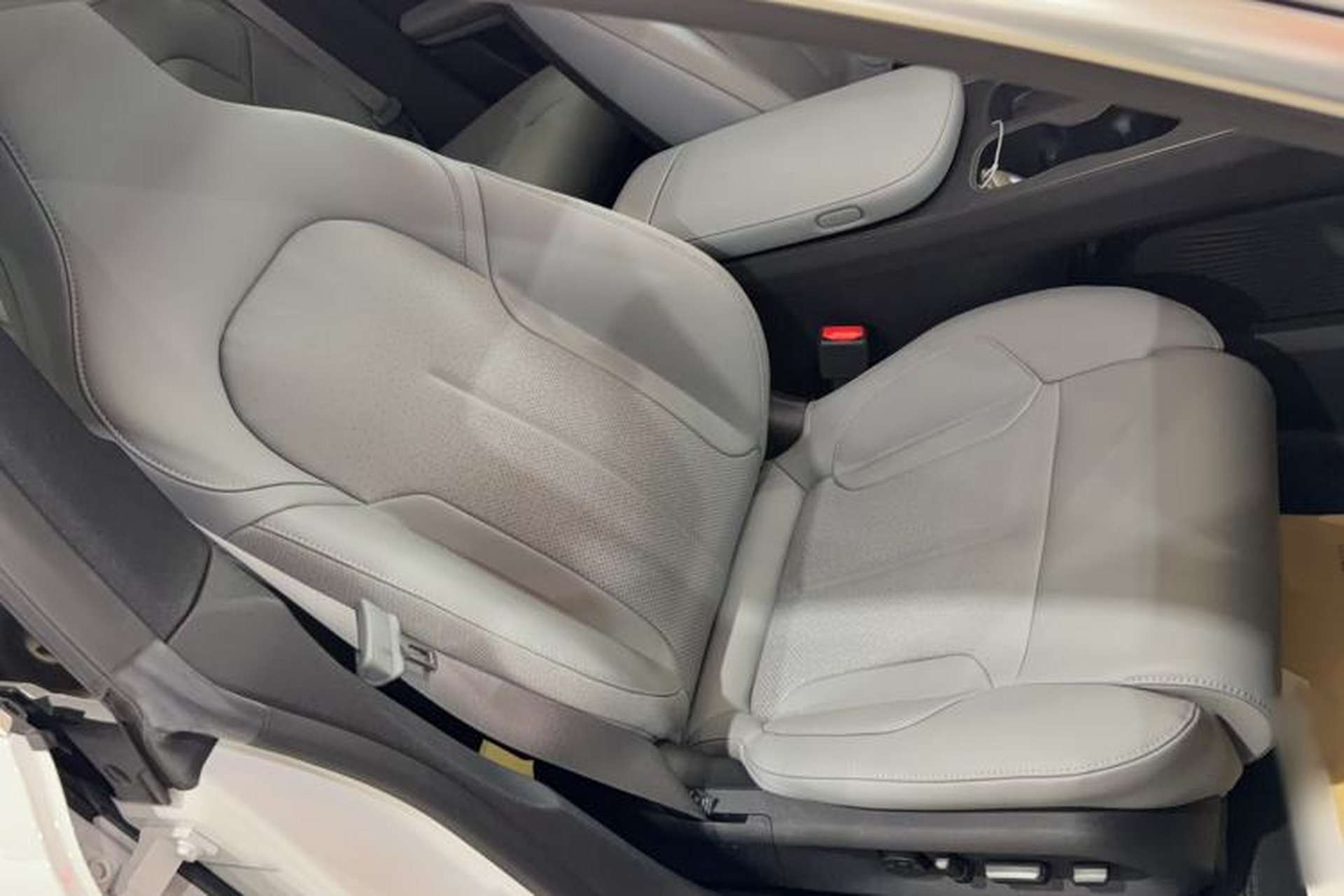 Used Nio ET5T 2024 75kWh Touring Right Front Seat