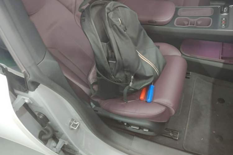 Used Nio ET5T 2024 75kWh Touring Right Front Seat