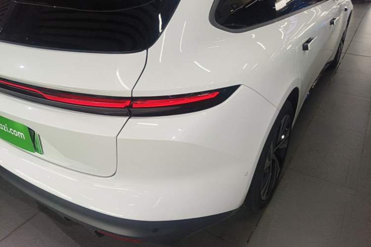 Used Nio ET5T 2024 75kWh Touring Right Rear Taillight