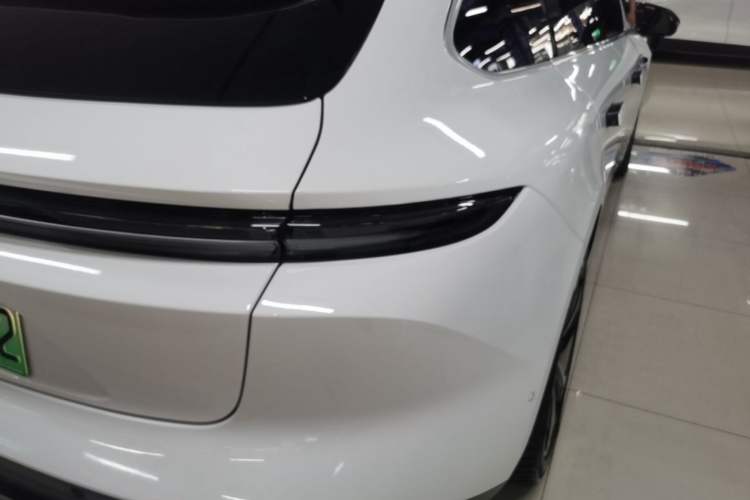 Used Nio ET5T 2024 75kWh Touring Right Rear Taillight