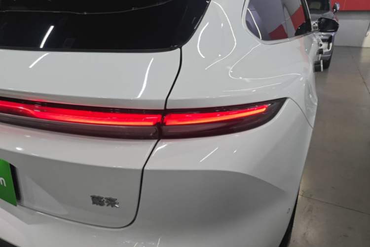 Used Nio ET5T 2024 75kWh Touring Right Rear Taillight