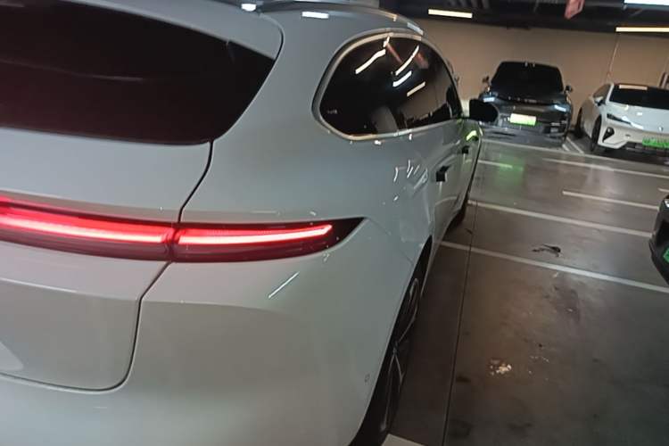 Used Nio ET5T 2024 75kWh Touring Right Rear Taillight