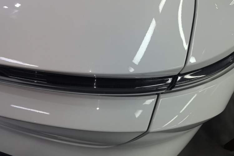 Used Nio ET5T 2024 75kWh Touring Right Rear Taillight