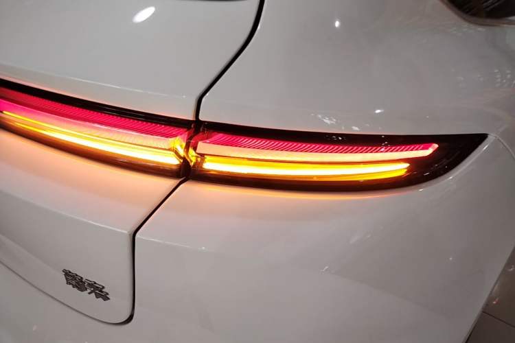 Used Nio ET5T 2024 75kWh Touring Right Rear Taillight