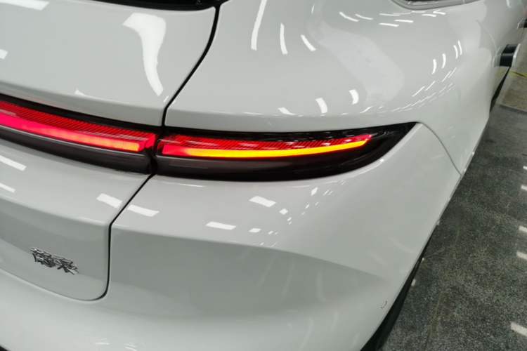 Used Nio ET5T 2024 75kWh Touring Right Rear Taillight