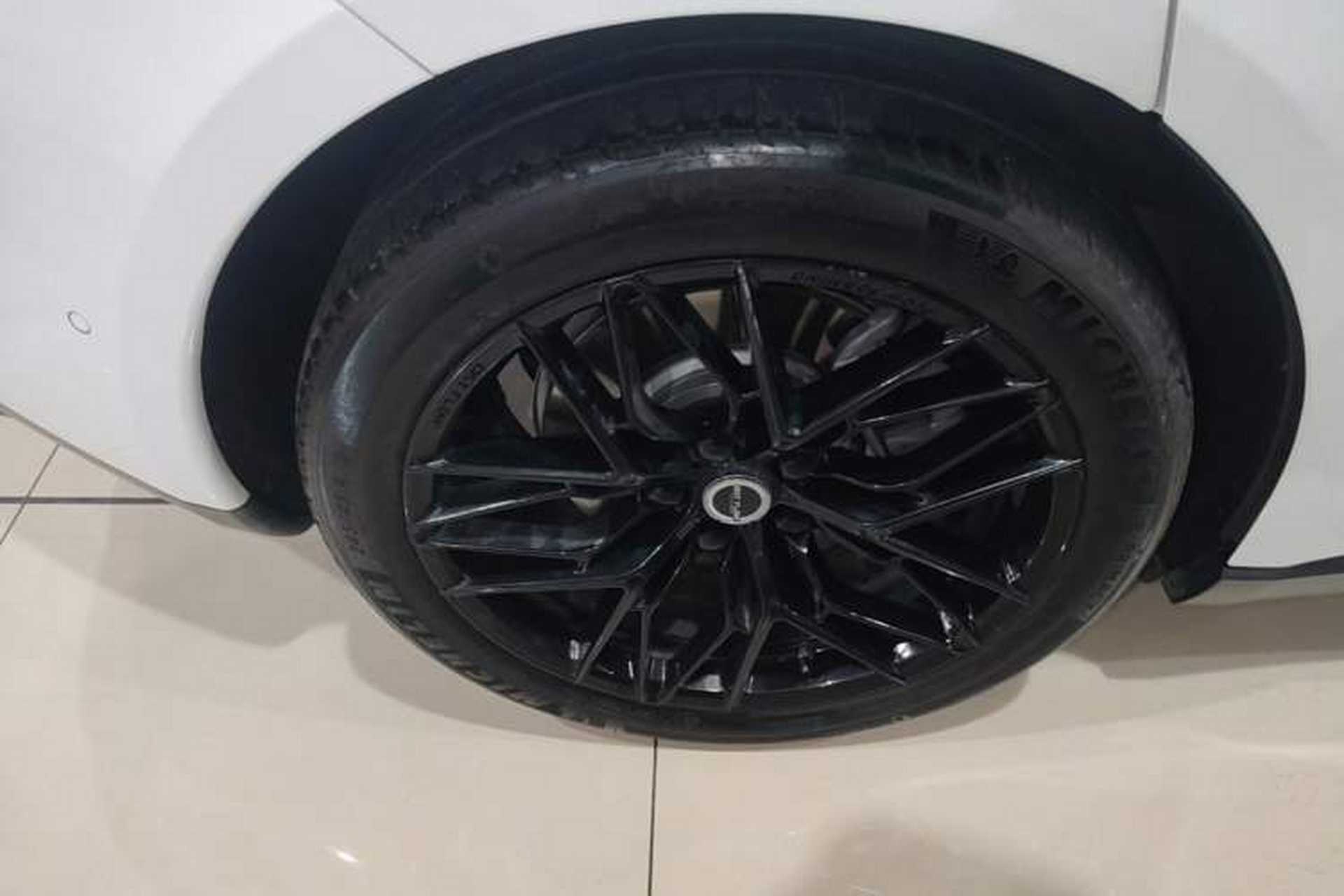 Used Nio ET5T 2024 75kWh Touring Right Rear Wheel Hub