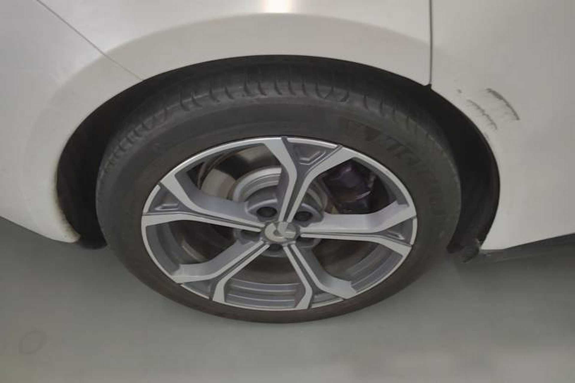 Used Nio ET5T 2024 75kWh Touring Right Rear Wheel Hub