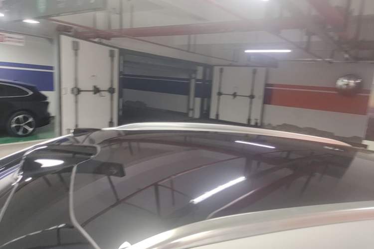 Used Nio ET5T 2024 75kWh Touring Roof