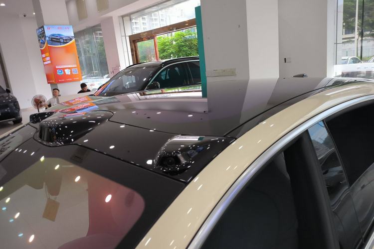 Used Nio ET5T 2024 75kWh Touring Roof