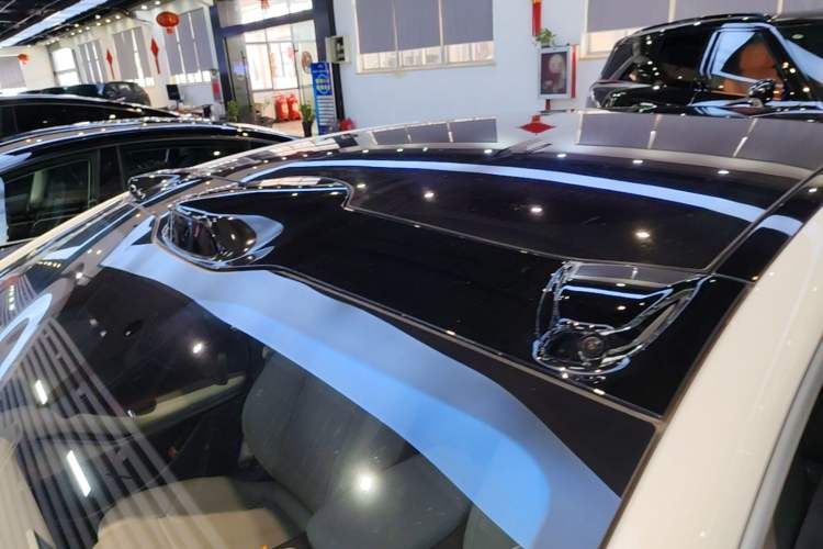 Used Nio ET5T 2024 75kWh Touring Roof