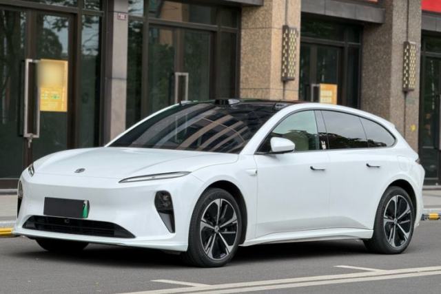 Used Nio ET5T 2024 75kWh Touring