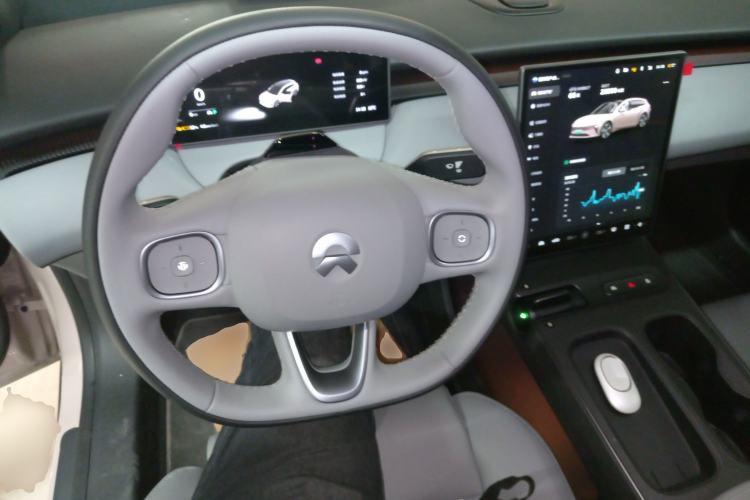 Used Nio ET5T 2024 75kWh Touring Steering Wheel