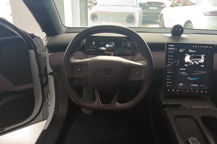 Used Nio ET5T 2024 75kWh Touring Steering Wheel