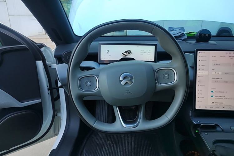 Used Nio ET5T 2024 75kWh Touring Steering Wheel