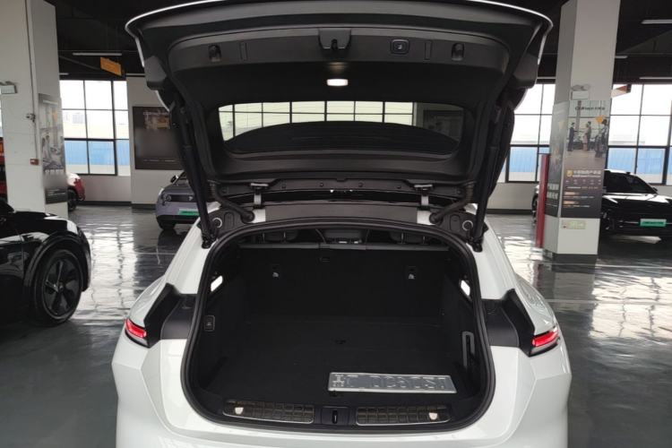 Used Nio ET5T 2024 75kWh Touring Trunk