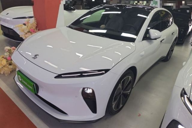 Used Nio ET5T 2024 75kWh Touring