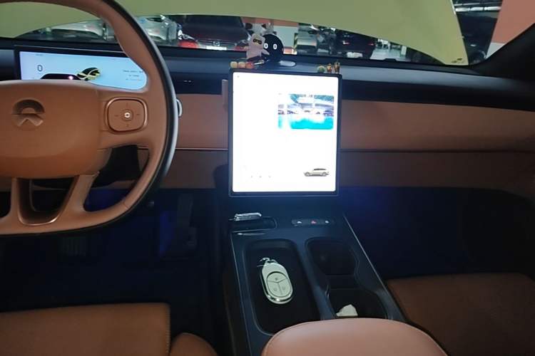 Used Nio ET5T 2024 75kWh Touring Audio And AC Panel