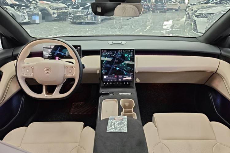 Used Nio ET5T 2024 75kWh Touring Center Console
