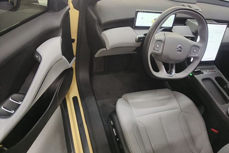 Used Nio ET5T 2024 75kWh Touring Driver Seat