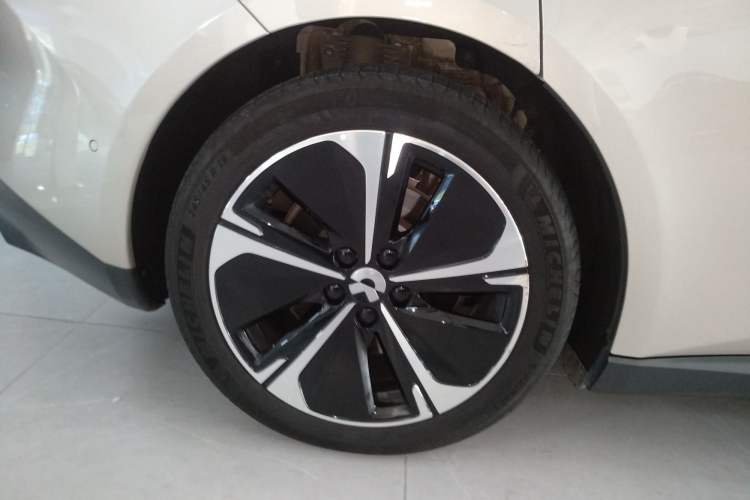 Used Nio ET5T 2024 75kWh Touring Exterior 3