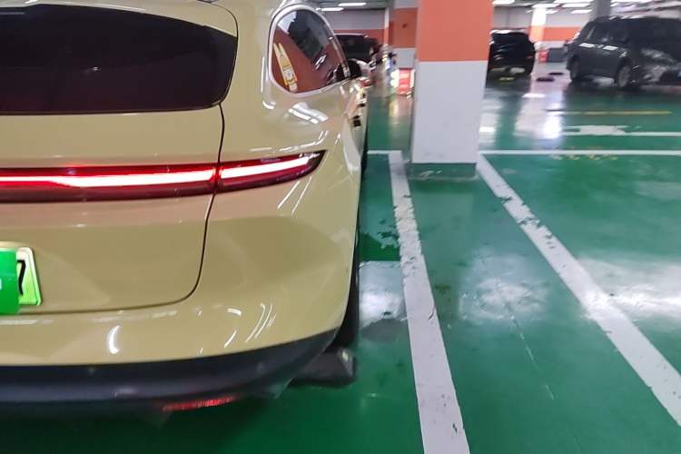 Used Nio ET5T 2024 75kWh Touring Exterior 3