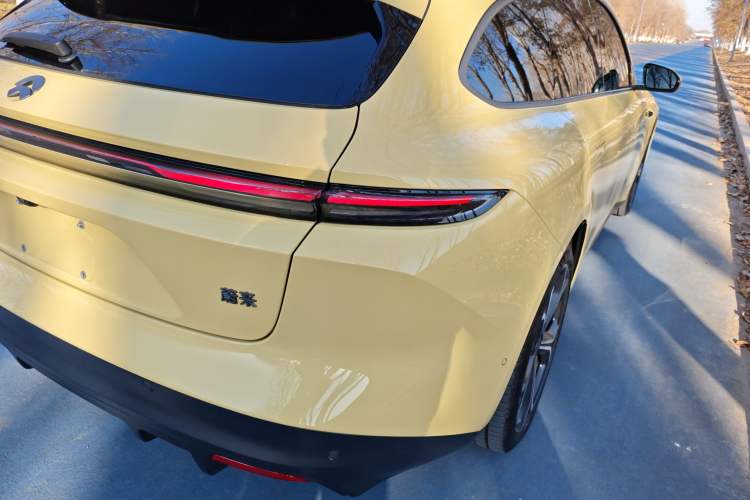 Used Nio ET5T 2024 75kWh Touring Exterior 4