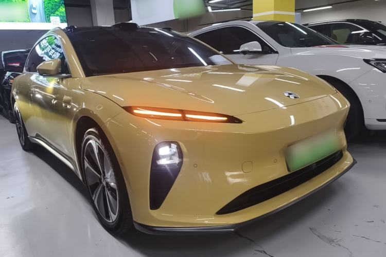Used Nio ET5T 2024 75kWh Touring Front Right 45 Deg