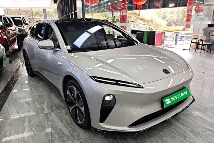Used Nio ET5T 2024 75kWh Touring Front Right 45 Deg