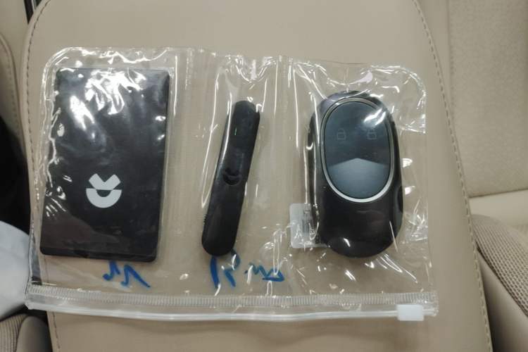 Used Nio ET5T 2024 75kWh Touring Interior 1