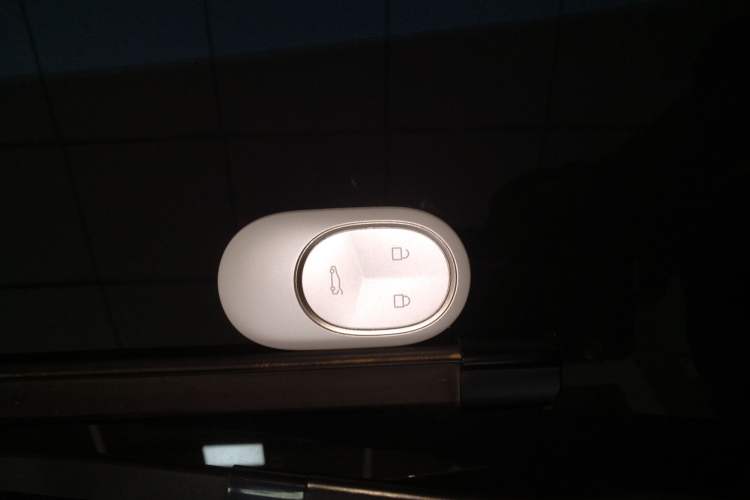 Used Nio ET5T 2024 75kWh Touring Interior 1