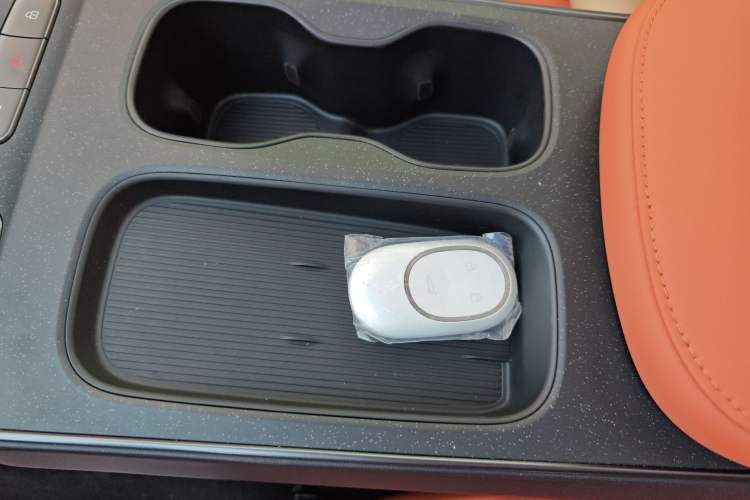 Used Nio ET5T 2024 75kWh Touring Interior 2