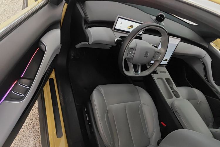 Used Nio ET5T 2024 75kWh Touring Interior 3