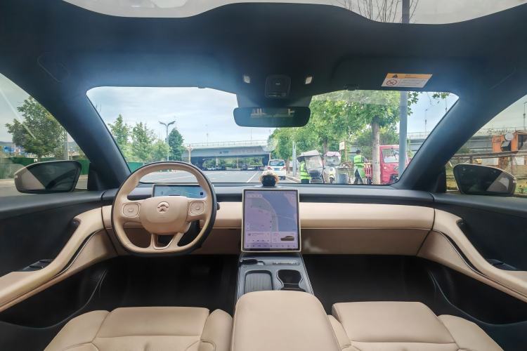 Used Nio ET5T 2024 75kWh Touring Interior 4