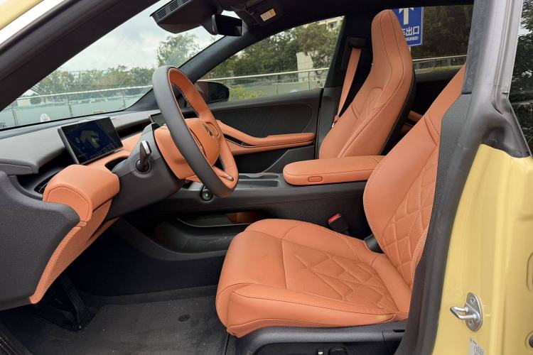 Used Nio ET5T 2024 75kWh Touring Interior 5
