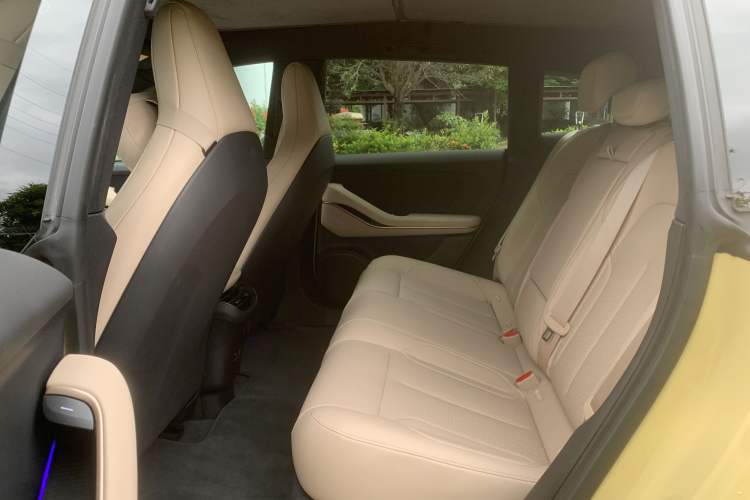 Used Nio ET5T 2024 75kWh Touring Interior 7