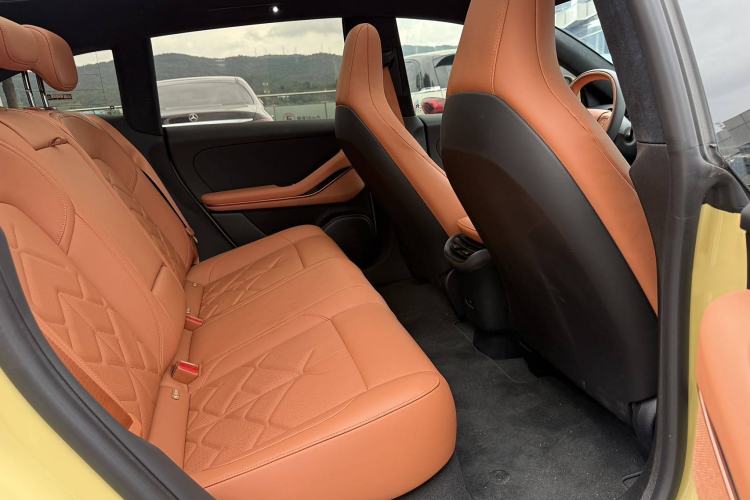 Used Nio ET5T 2024 75kWh Touring Interior 8