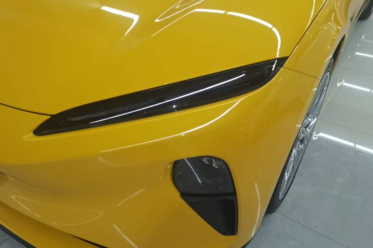 Used Nio ET5T 2024 75kWh Touring Left Front Headlight