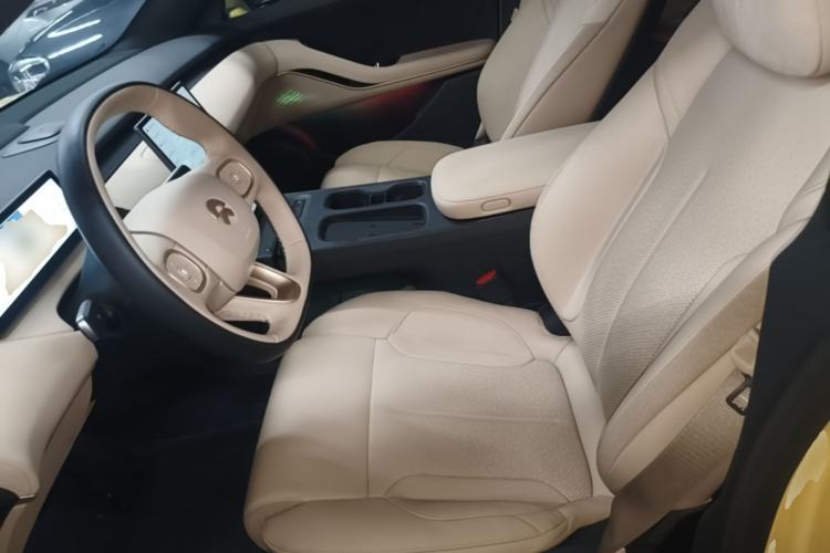 Used Nio ET5T 2024 75kWh Touring Left Front Seat