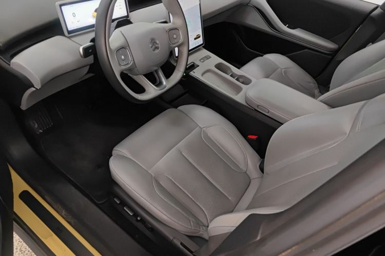 Used Nio ET5T 2024 75kWh Touring Left Front Seat