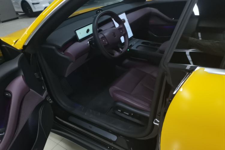 Used Nio ET5T 2024 75kWh Touring Left Front Seat