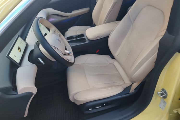 Used Nio ET5T 2024 75kWh Touring Left Front Seat