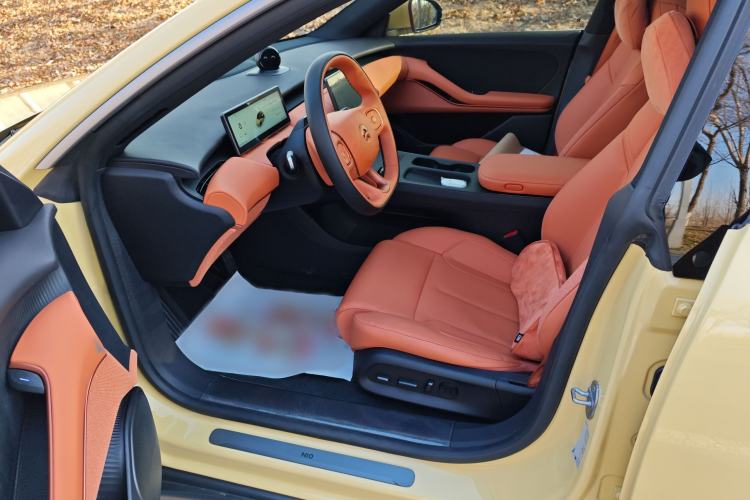 Used Nio ET5T 2024 75kWh Touring Left Front Seat