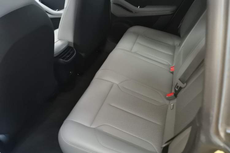 Used Nio ET5T 2024 75kWh Touring Left Rear Seat
