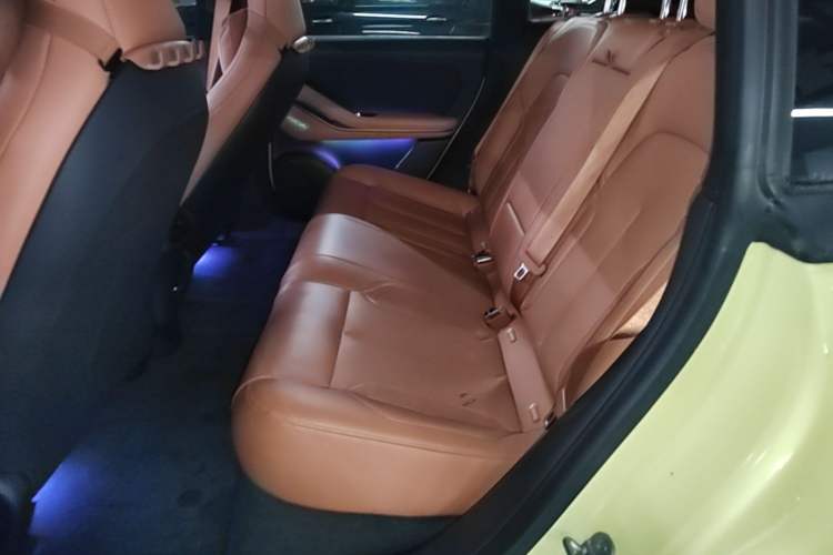 Used Nio ET5T 2024 75kWh Touring Left Rear Seat
