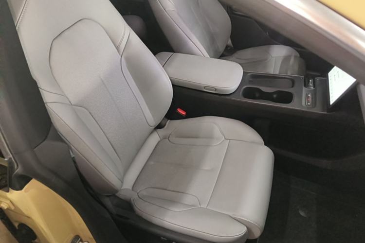 Used Nio ET5T 2024 75kWh Touring Right Front Seat
