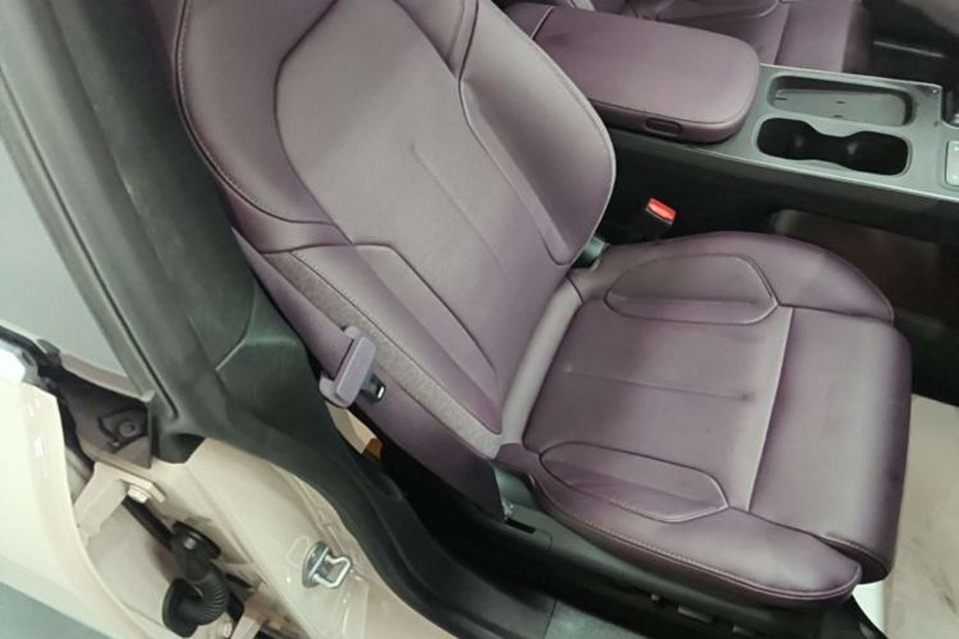 Used Nio ET5T 2024 75kWh Touring Right Front Seat